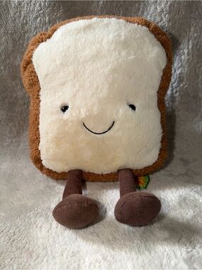 NWT Jellycat London Amuseables TOAST Medium 11”-12” Authentic And Retired